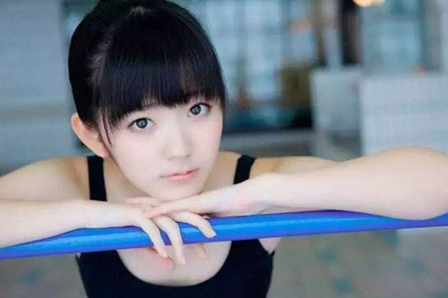 怎么跟双子座的女孩聊天 学会做个有趣的人!