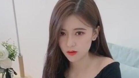 女生关心男生说明什么？她有没有喜欢你