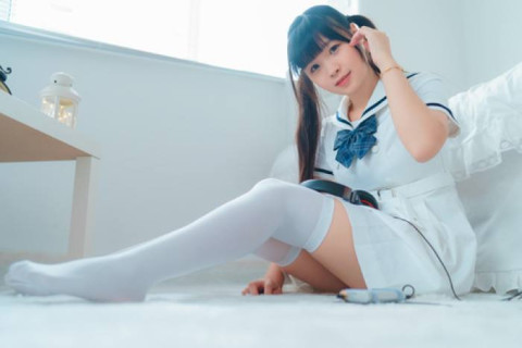 和女朋友聊天找话题,如何和女生聊天找话题