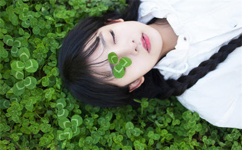 女朋友不回消息怎么高情商发消息