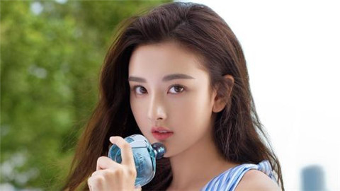 跟你要钱的渣女表现，如何应对渣女要钱