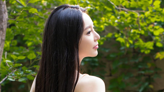 制服狮子座渣女的方法 应对狮子座女性不忠行为的策略