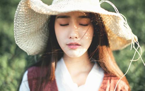 女生说不舒服怎么回复 女生说不舒服暗示什么
