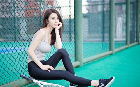 升级聊天技巧：追爱攻略中的女孩子聊天法则与教程秘籍