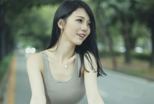 追女生必杀技：一撩倾心，决胜在魅力撩——秘诀攻略指南2024版