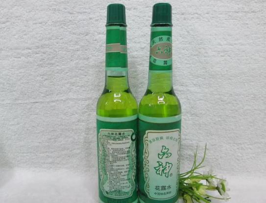 花露水怎么去除衣服上染发剂？花露水怎么清洗内衣裤