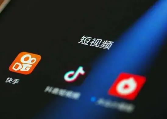 抖音必须绑定自己的银行卡吗？抖音涨粉是怎么赚钱的