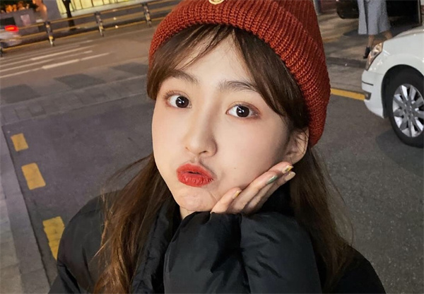 分手后仍深爱前女友 分手了女朋友还爱表现