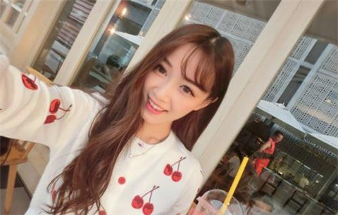 女生自谦时如何回应？2025年撩妹情话大解密