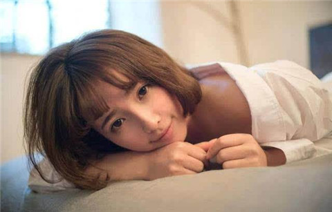 让男友心甘情愿全心投入的秘笈 如何让男朋友对你死心塌地的技巧