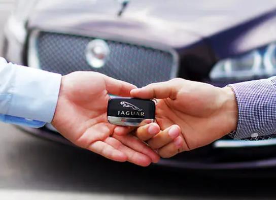 车报废了车牌怎么处理？夫妻变更车主需要什么手续