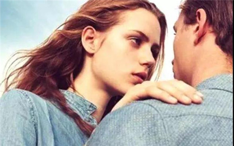 女朋友太作是什么表现 女朋友太矫情有哪些表现