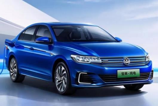 刚买新车就上高速跑了有影响吗？新车拉车得跑多少公里