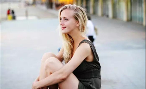 异地恋男朋友不爱主动联系我 教你这些小技巧