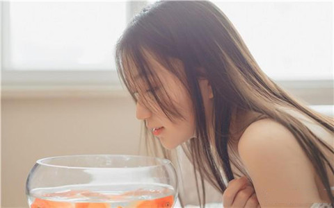 异地恋男朋友不爱主动联系我 教你这些小技巧