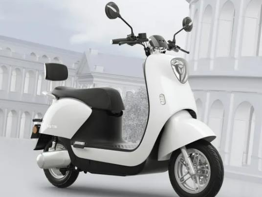 石墨烯电池怎么充电最好？石墨烯电池冬天耐用吗