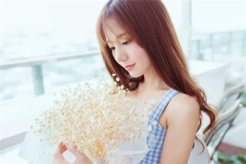 怎么判断女生有没有男朋友 三招知道对方是否单身