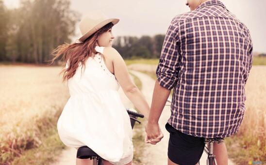 给分手女生的温暖鼓励 安慰女生分手的暖心话