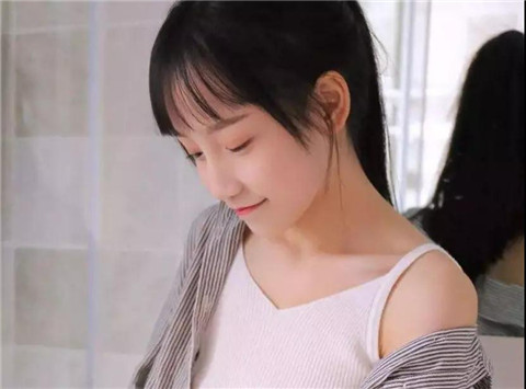 男朋友向女朋友借钱正常吗